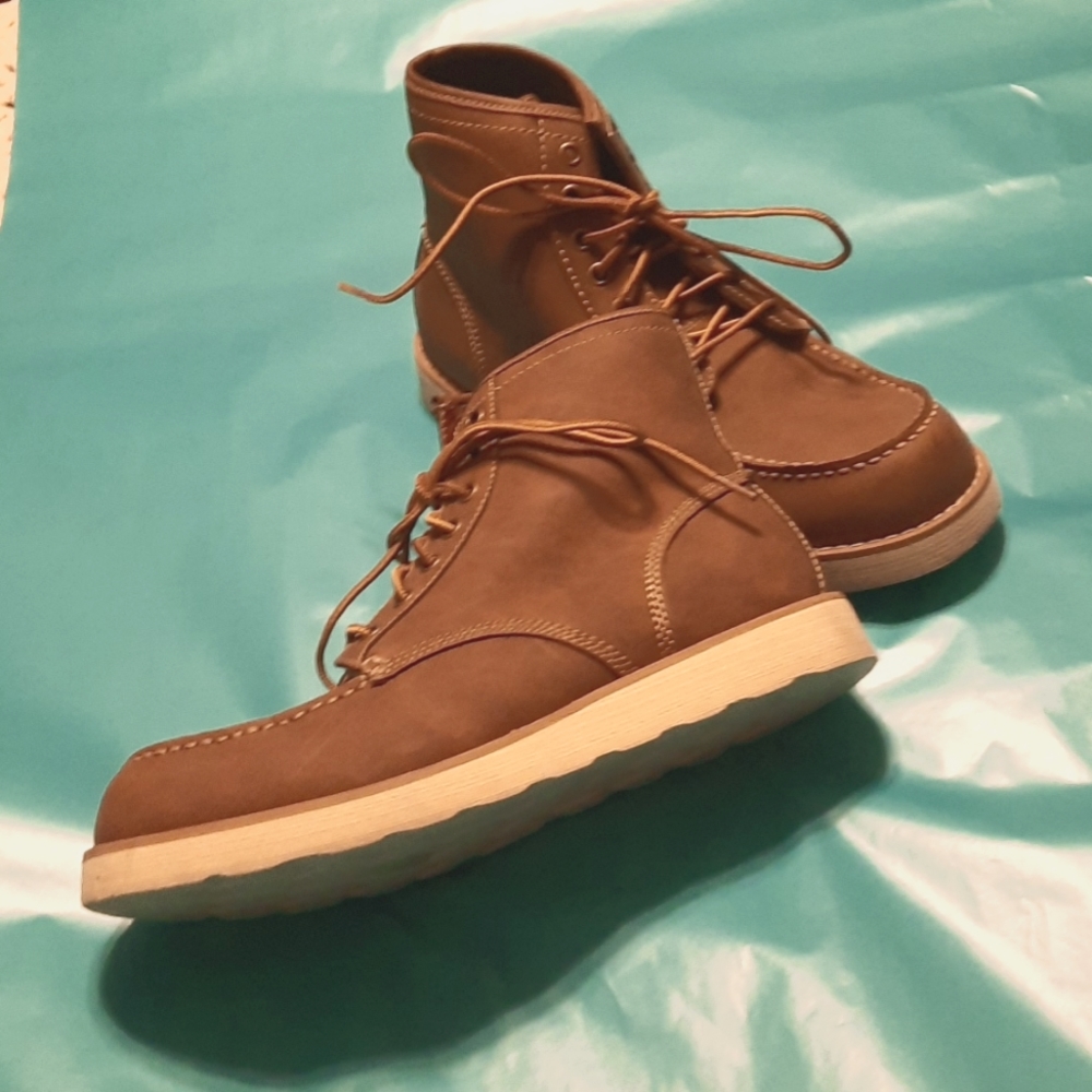 AE mens leather boots